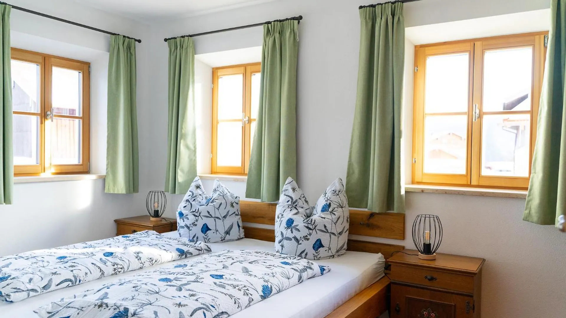 Apartment Ferienwohnungen Heillinger Guetl Inkl. Chiemgaukarte Ruhpolding